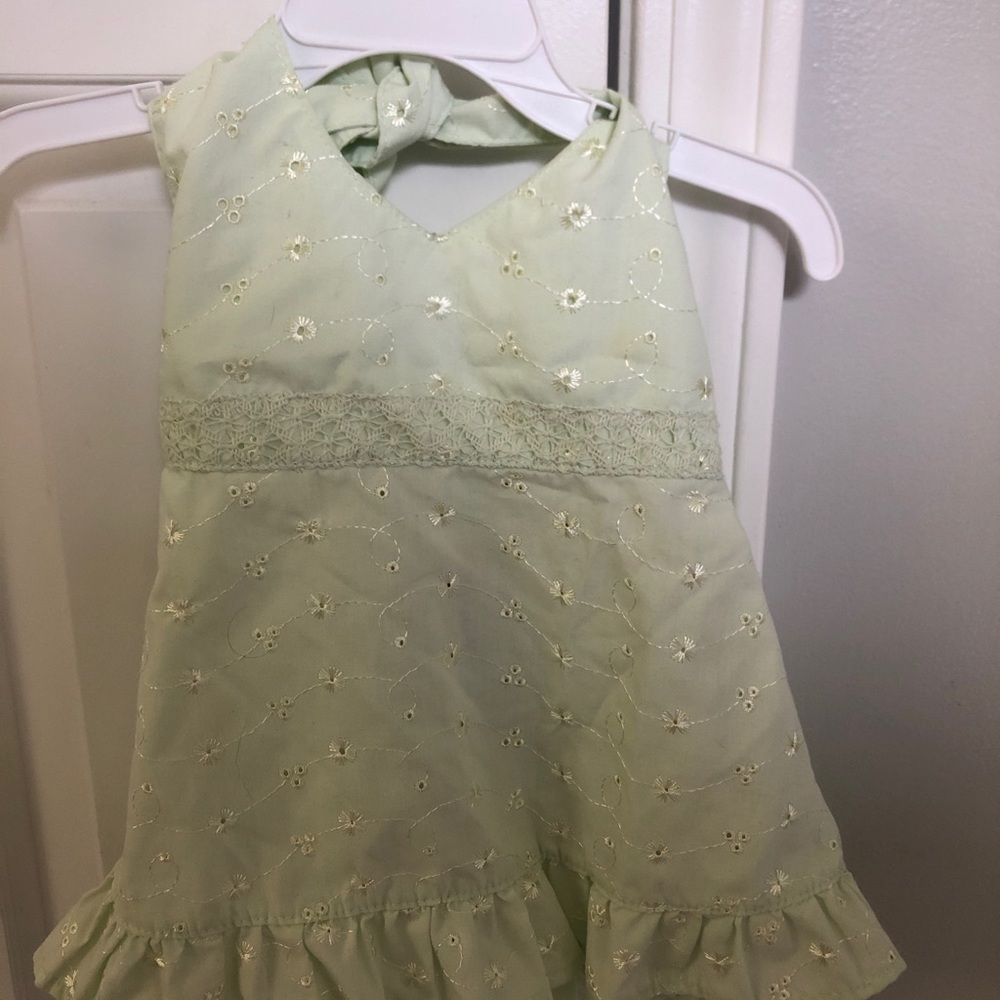 Eyelet Dress 24 Months Good Condition